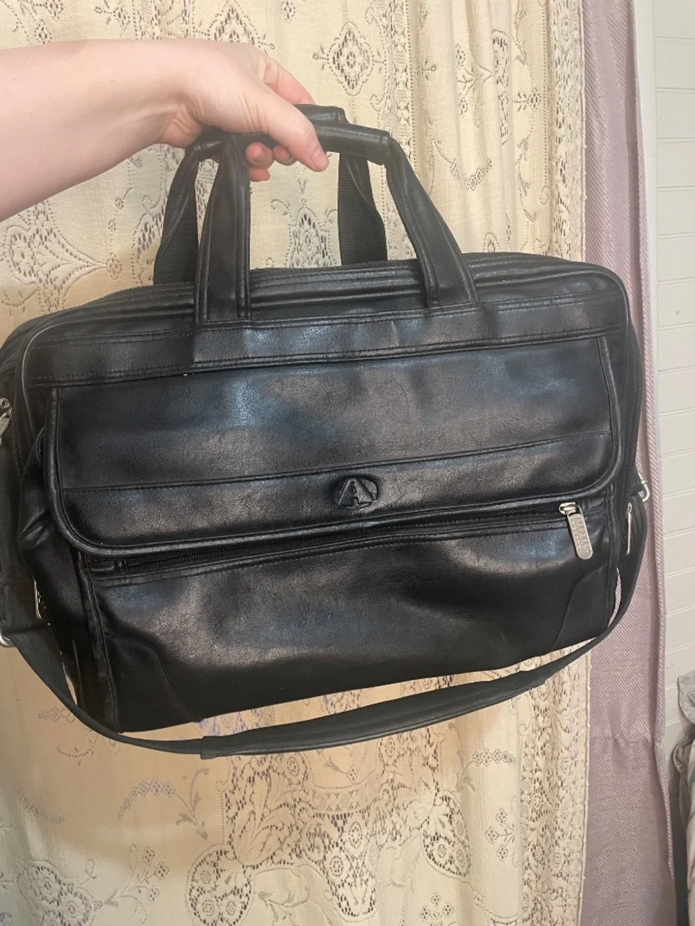 Avenues America: vintage harness leather laptop briefcase